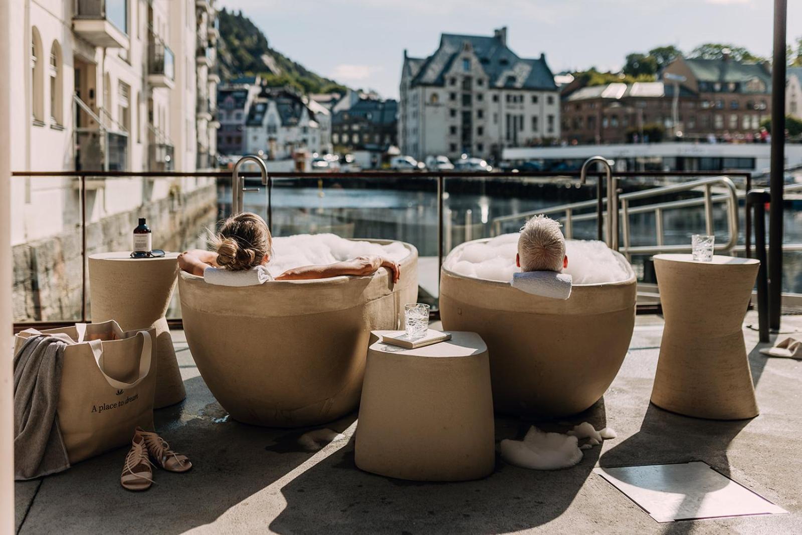 Hotel Brosundet Alesund Ngoại thất bức ảnh